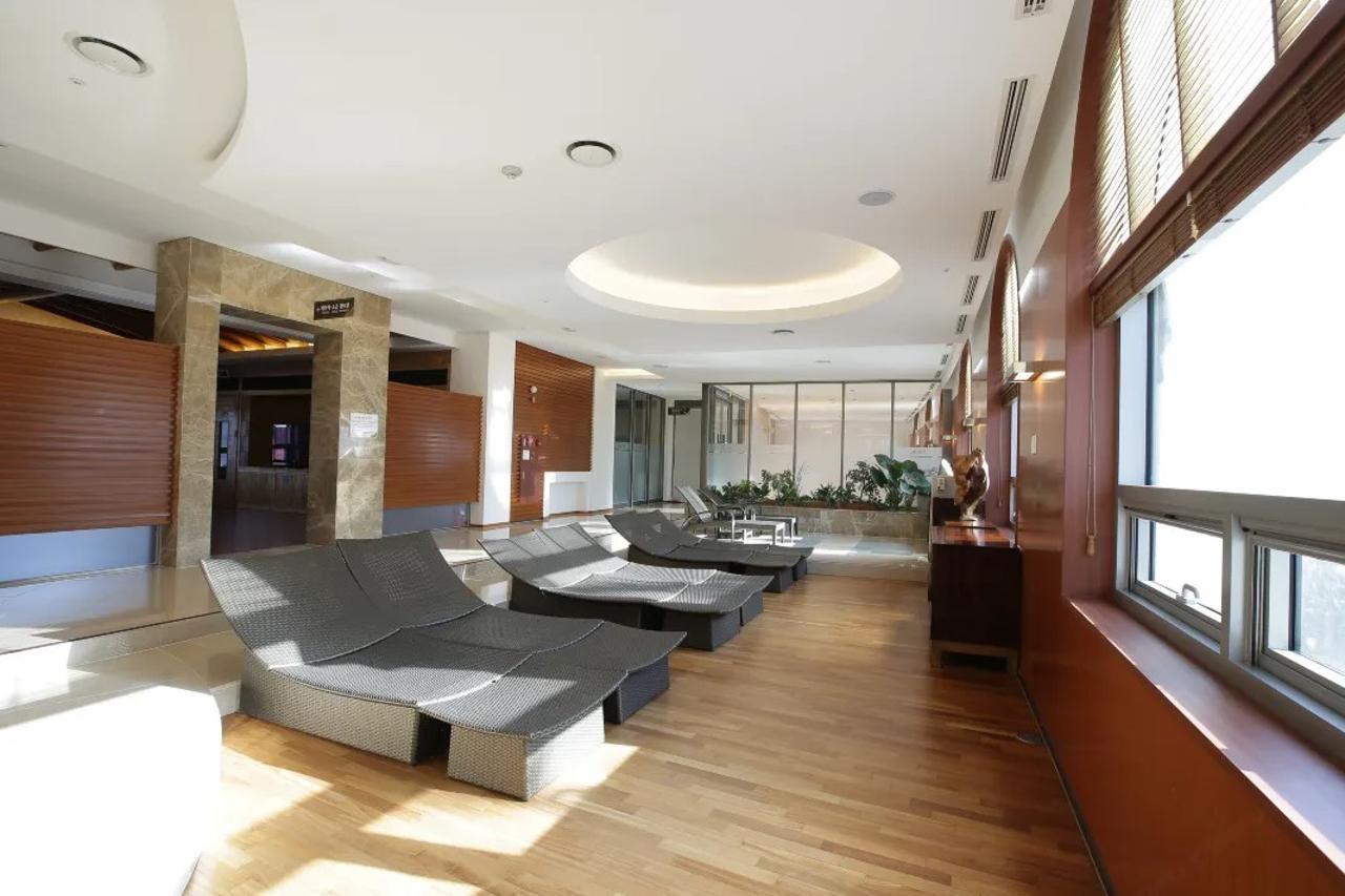 Pineridge Hotel Sokcho Luaran gambar