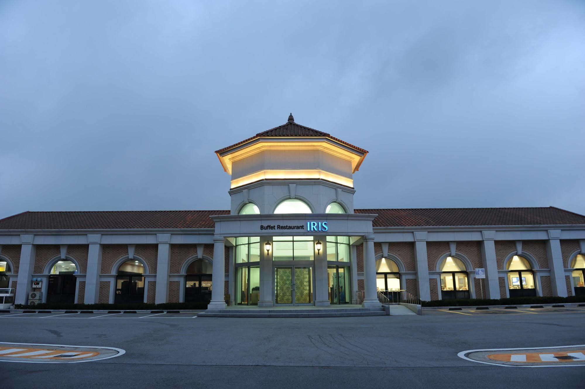 Pineridge Hotel Sokcho Luaran gambar