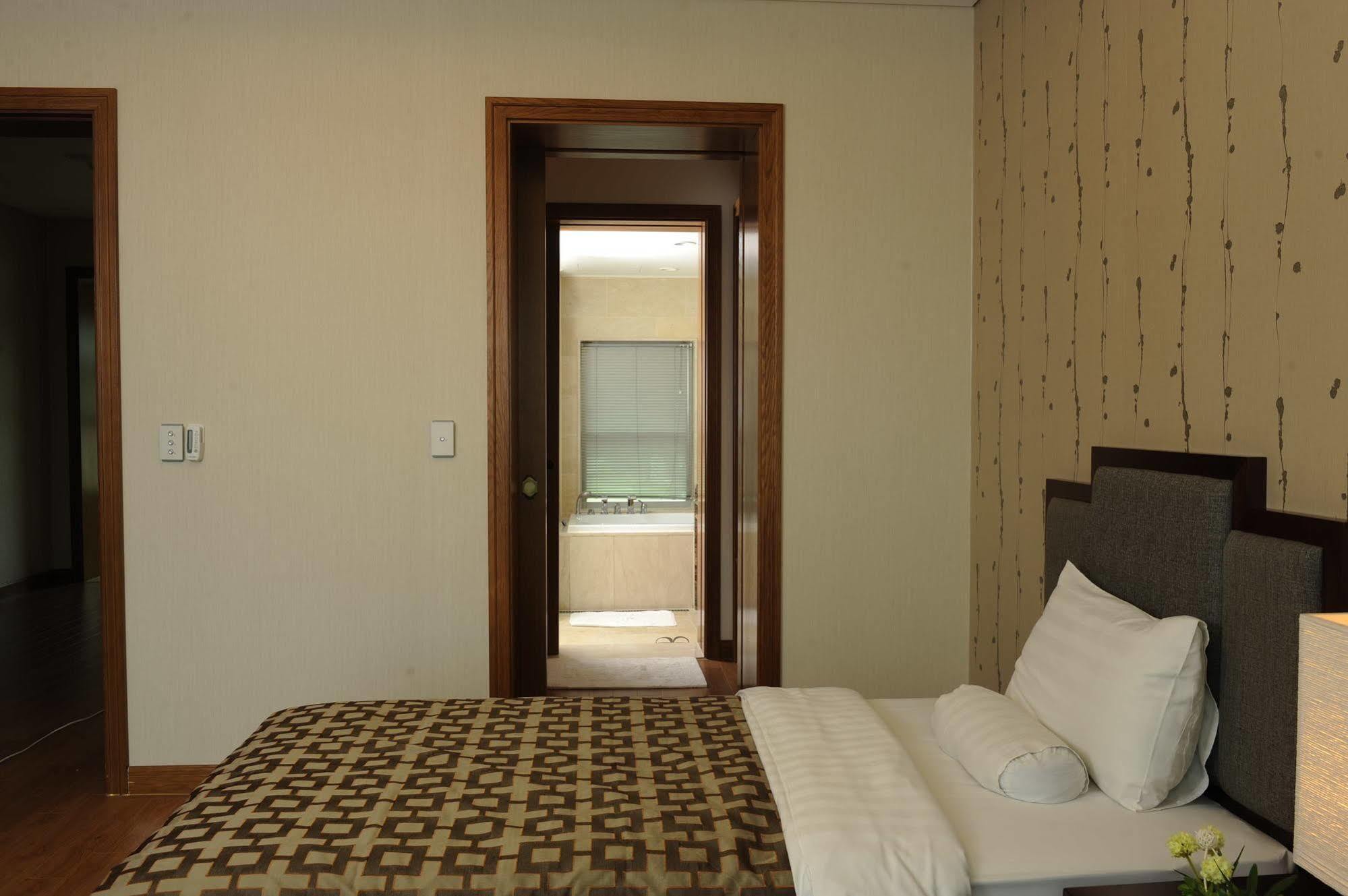 Pineridge Hotel Sokcho Luaran gambar