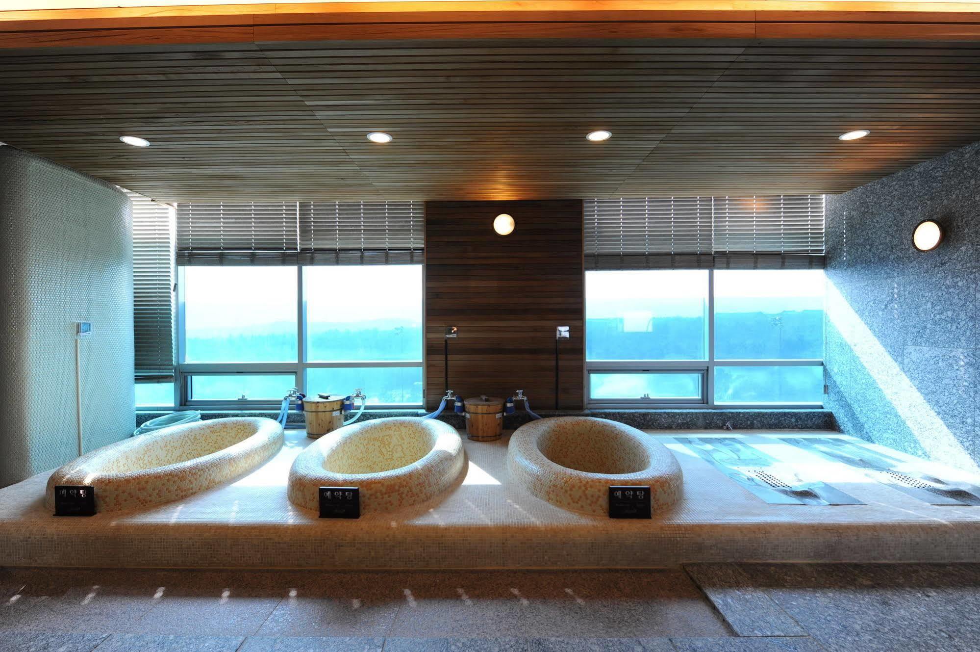 Pineridge Hotel Sokcho Luaran gambar