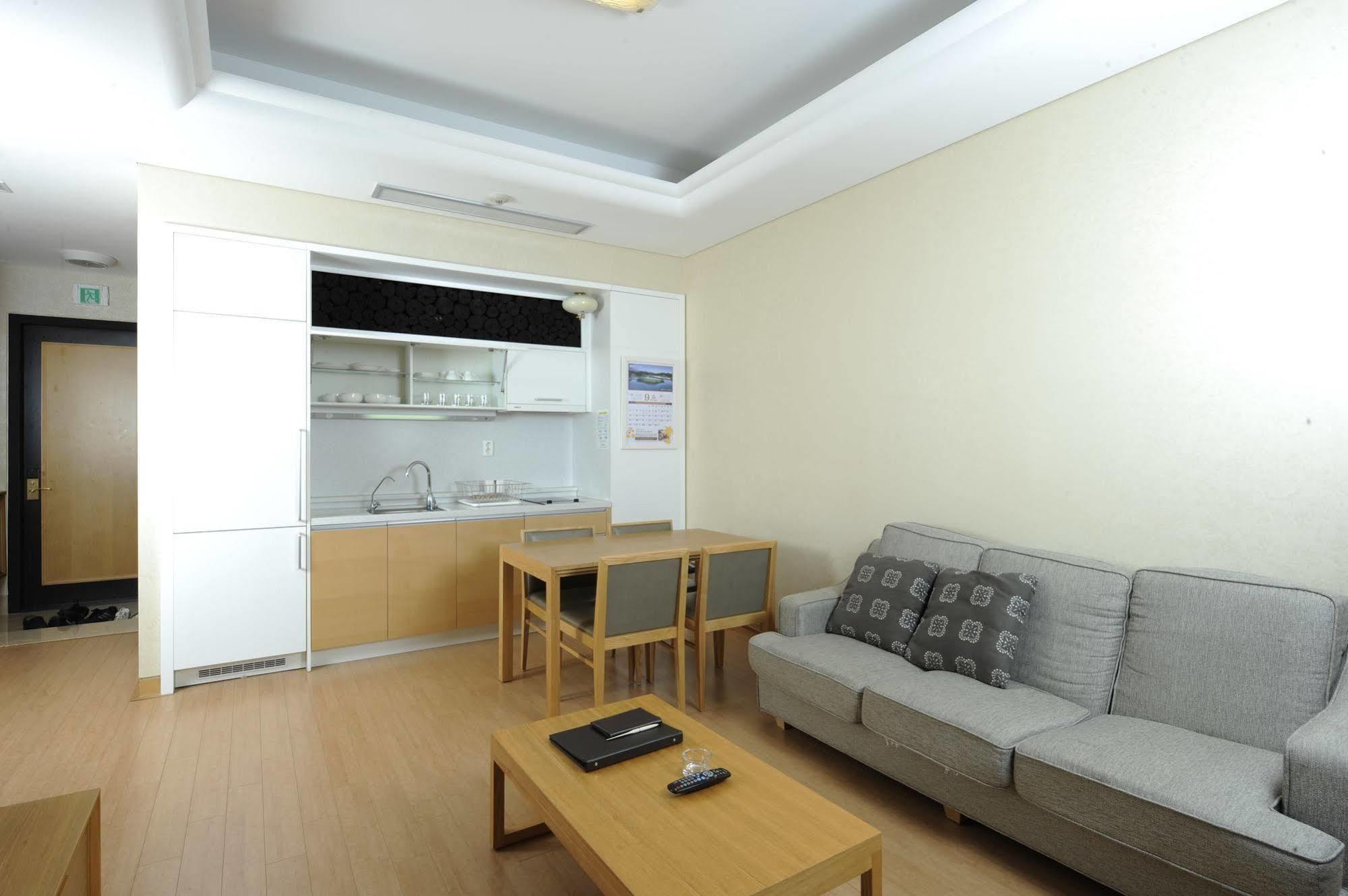 Pineridge Hotel Sokcho Luaran gambar